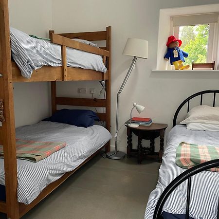 Rhiwiau Self Catering Villa Carmarthen Esterno foto